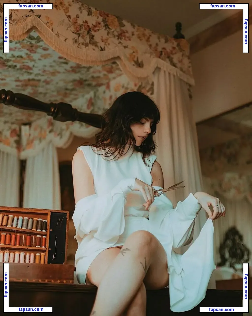 Triz Pariz nude photo #0183 from OnlyFans