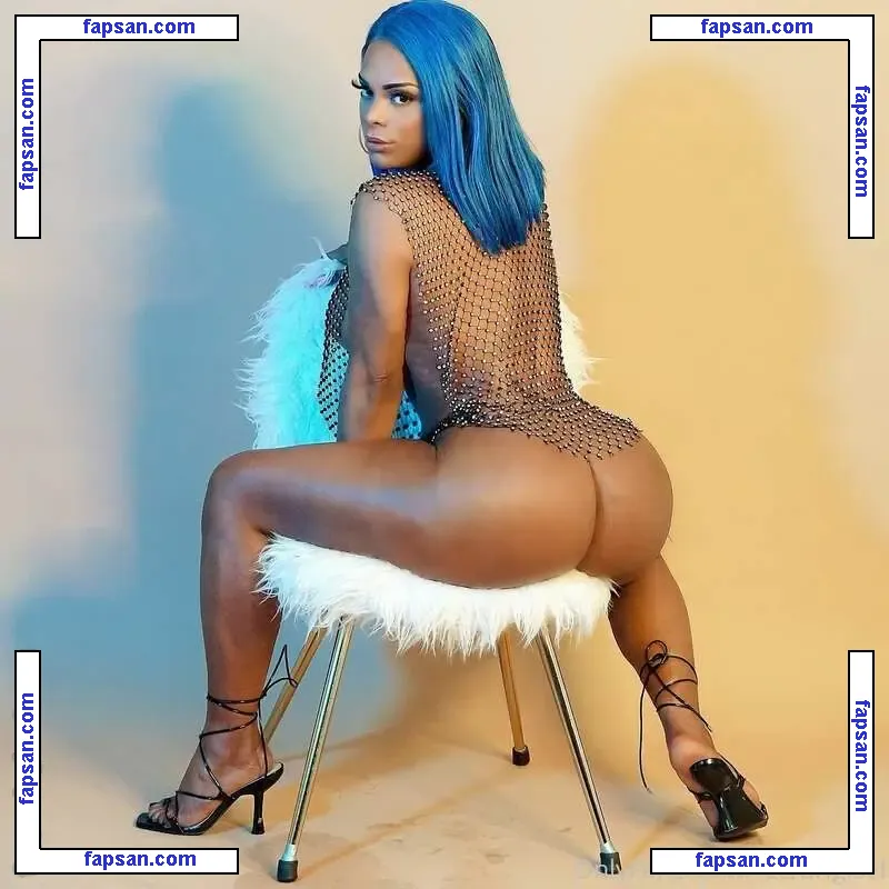 Ts Gisel Ferrari nude photo #0004 from OnlyFans