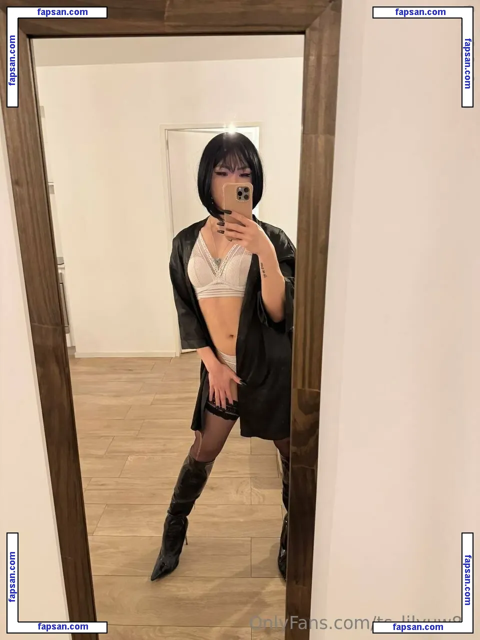 ts_lilyuw88 nude photo #0064 from OnlyFans