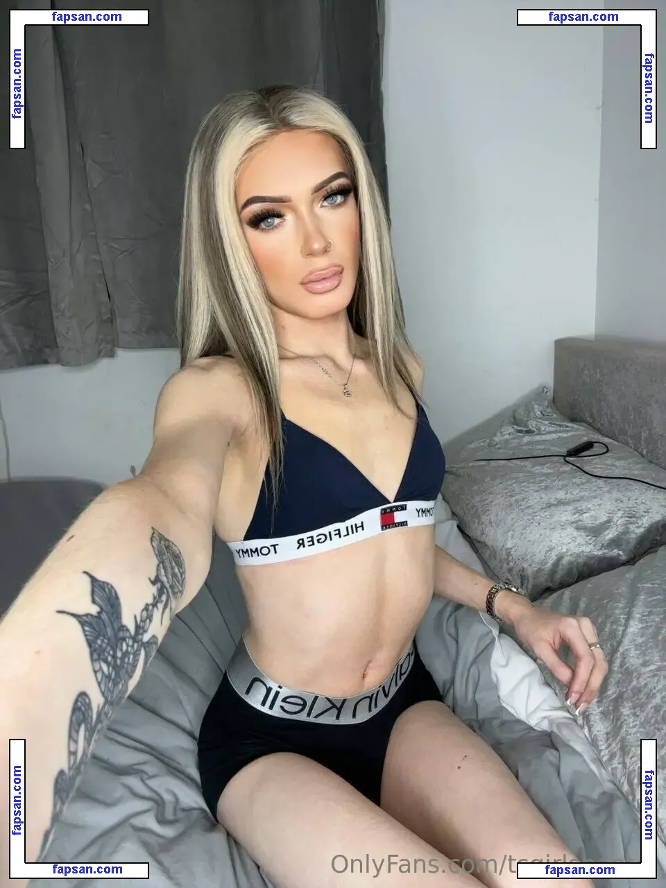 tsgirlshantel nude photo #0007 from OnlyFans