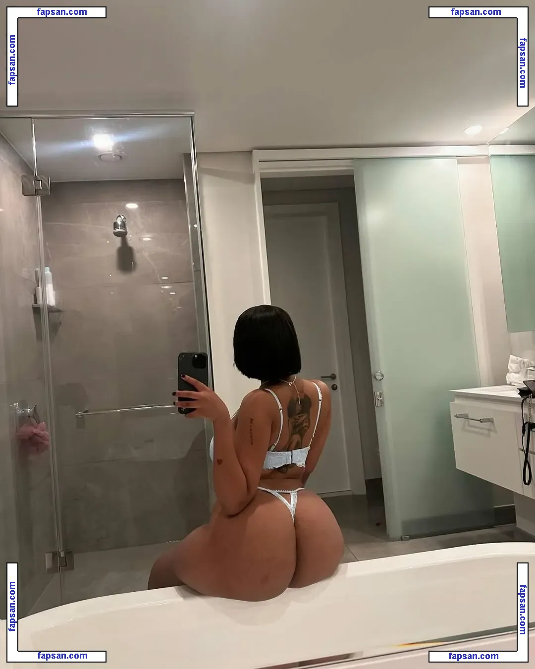 Tsholo Teebaby nude photo #0001 from OnlyFans