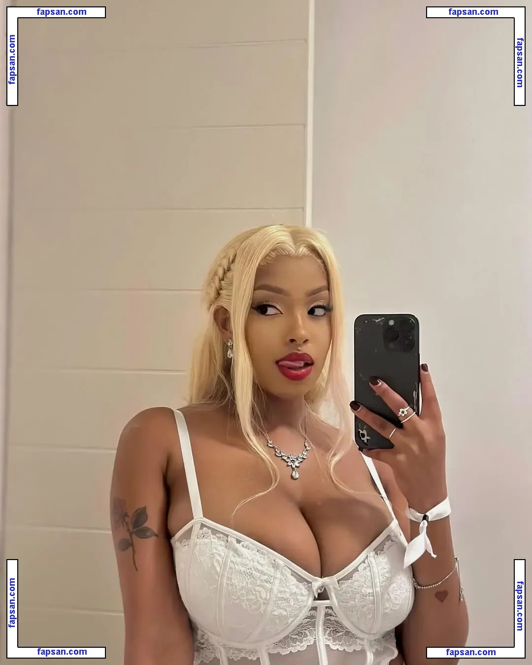 Tsholo Teebaby nude photo #0002 from OnlyFans