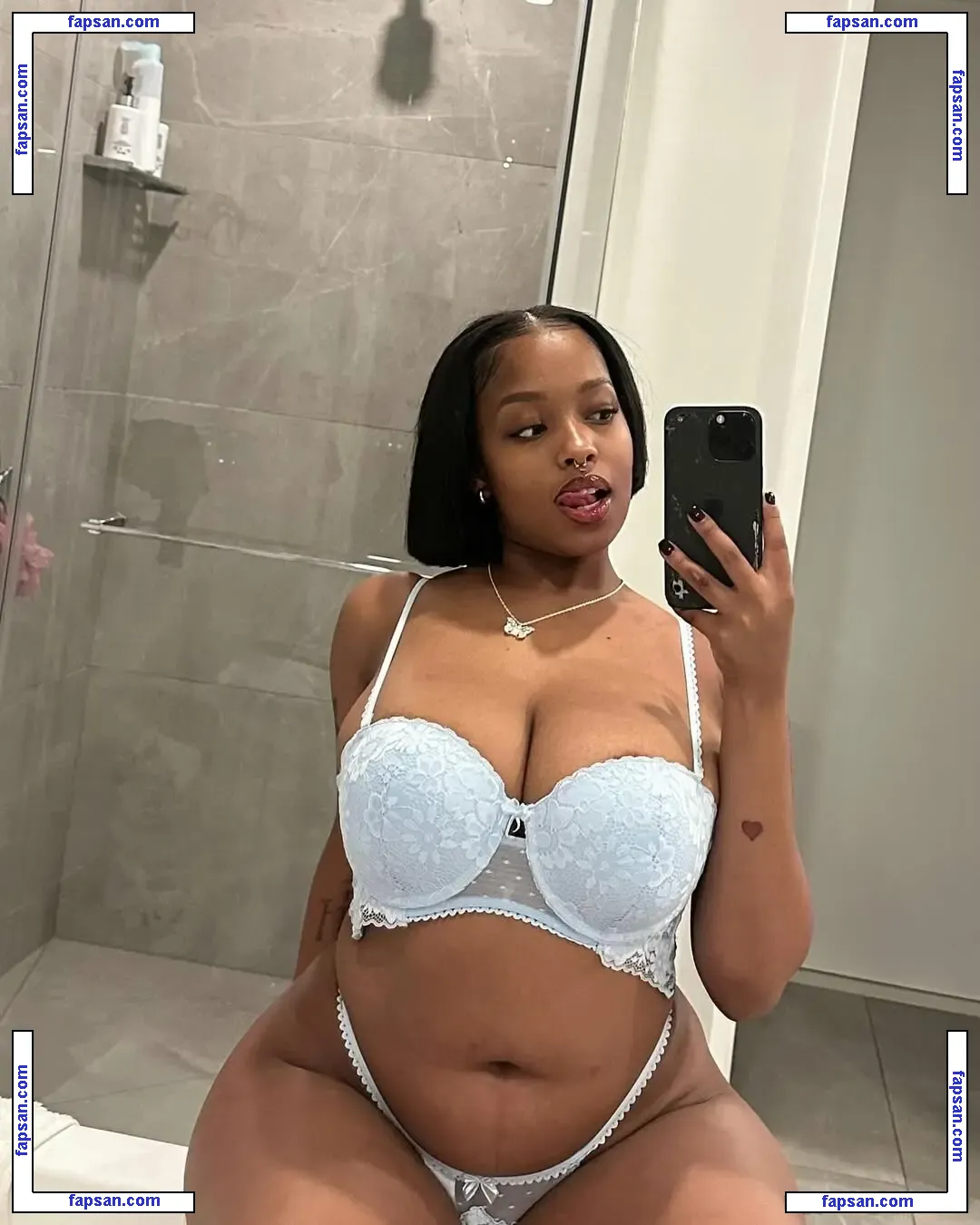 Tsholo Teebaby nude photo #0003 from OnlyFans