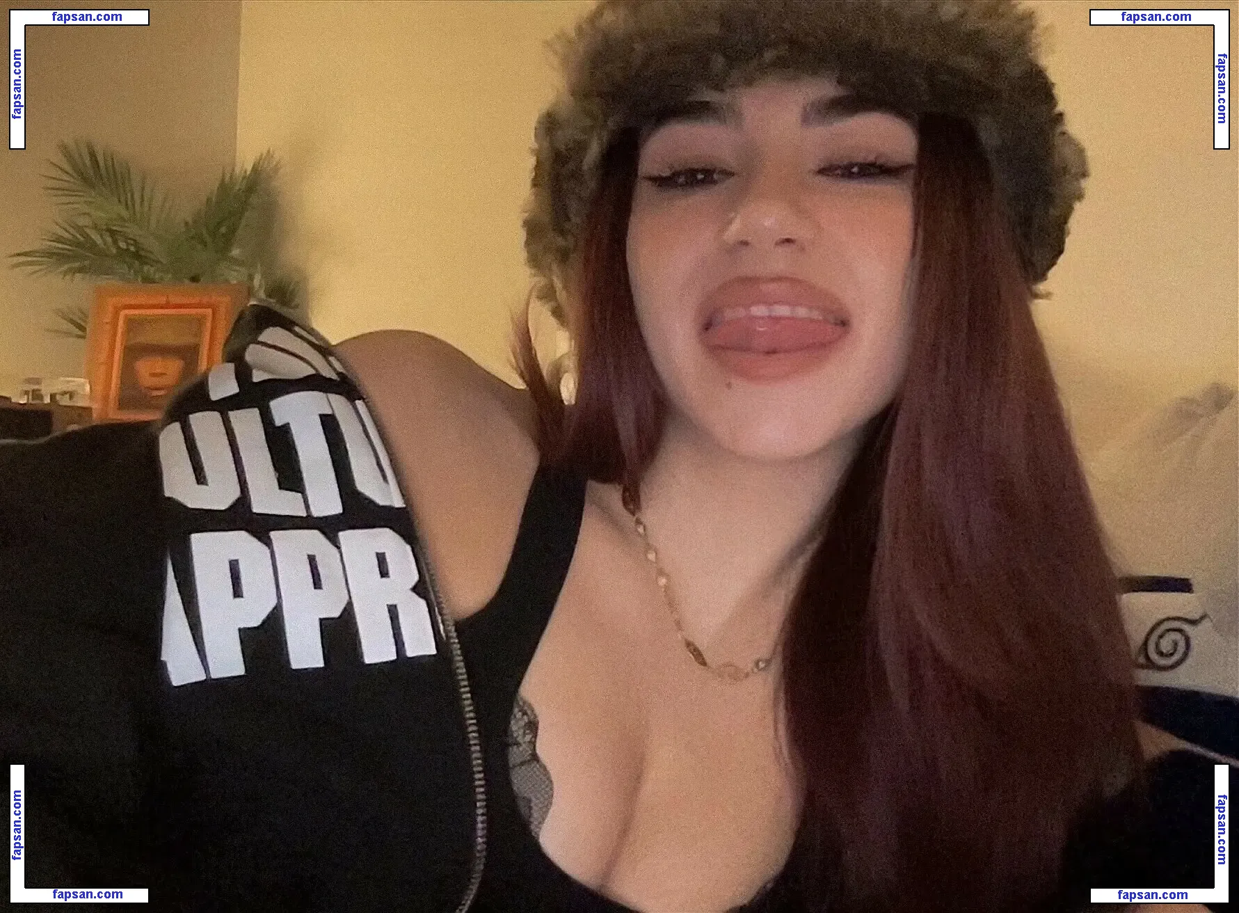 Tsunadaye голая фото #0001 с Онлифанс