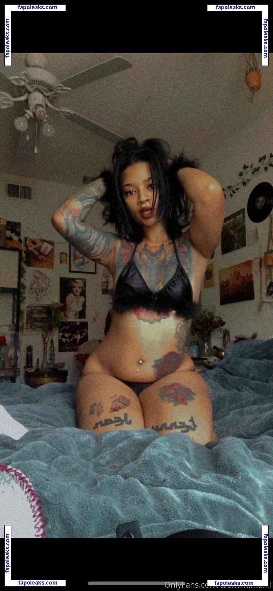 tsunamimami nude photo #0020 from OnlyFans