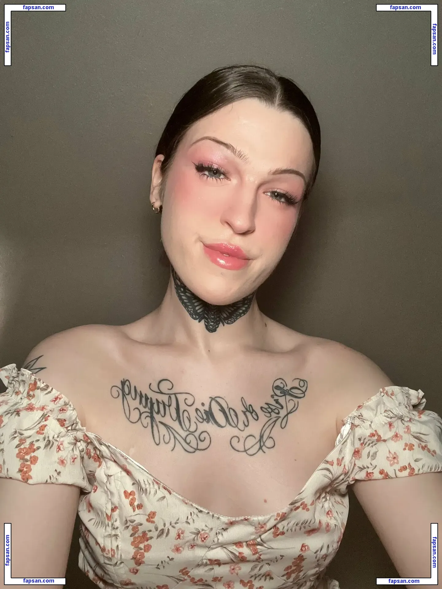 tsviolethaze / violet haze nude photo #0017 from OnlyFans