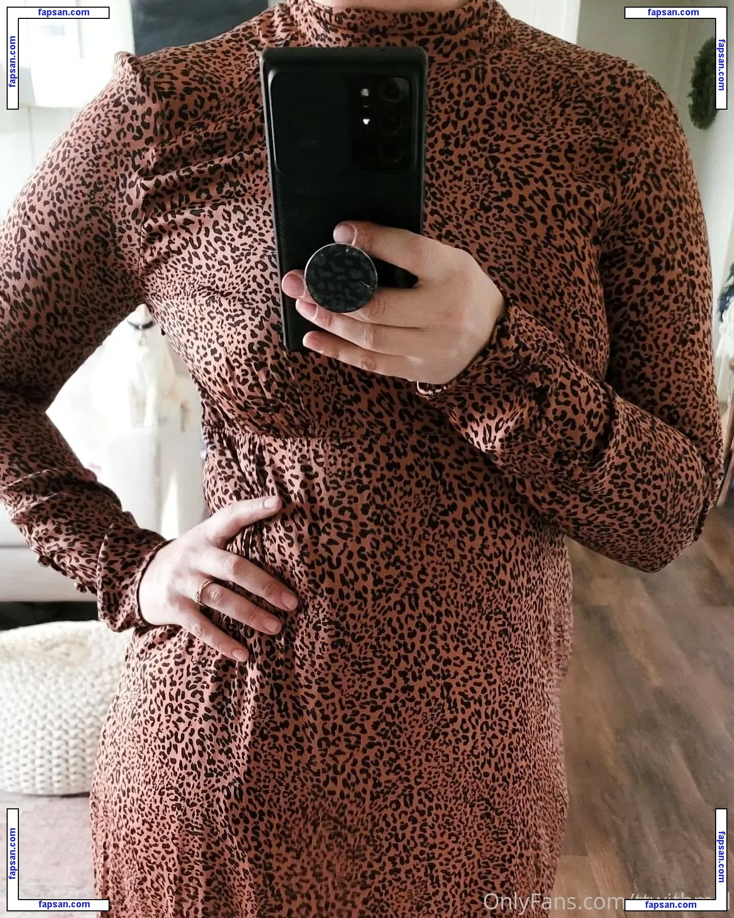 ttwithmel nude photo #0011 from OnlyFans