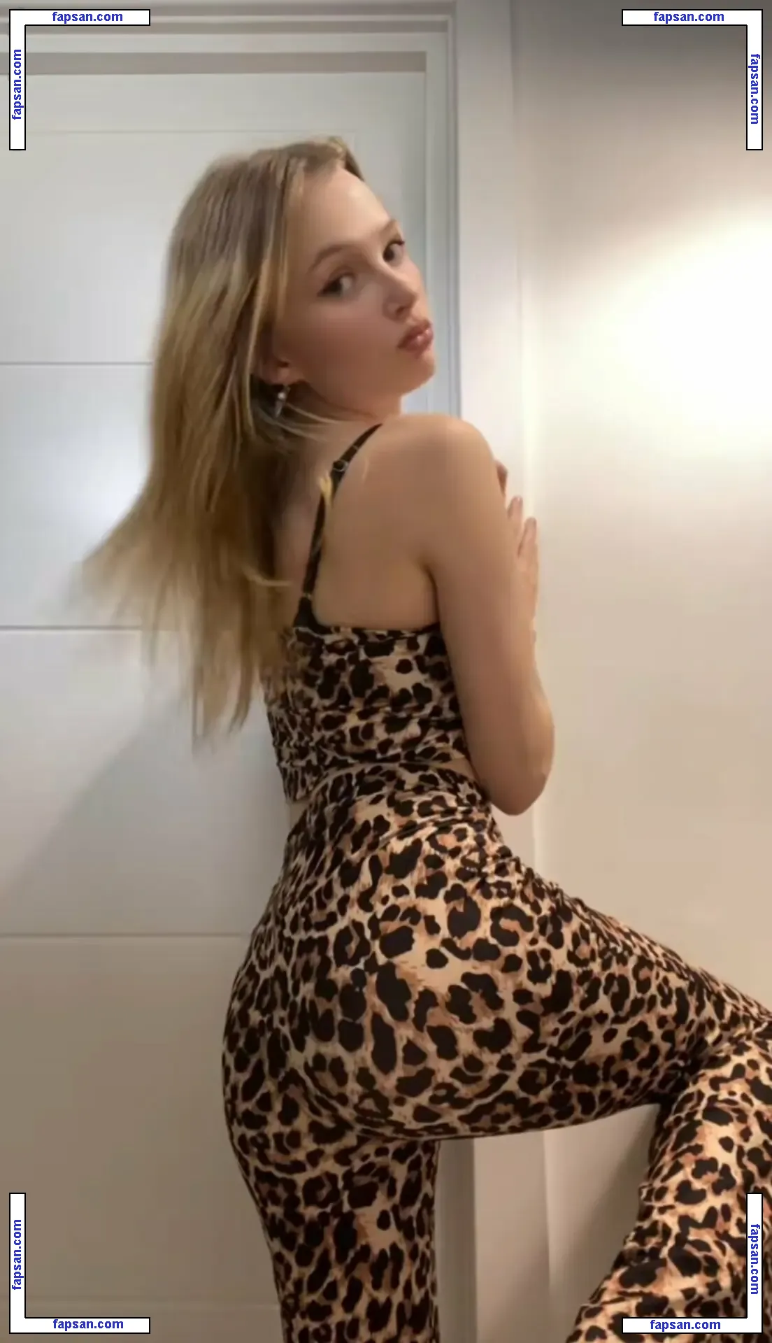 ttxra_0x0_ nude photo #0020 from OnlyFans