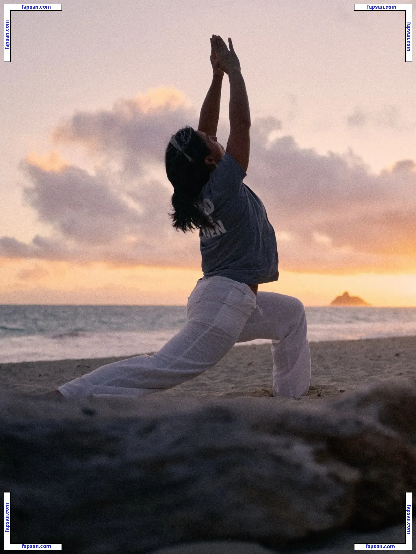 Tulsi Gabbard голая фото #0019 с Онлифанс