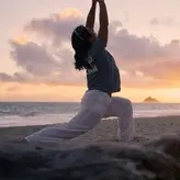 Tulsi Gabbard голая #0019