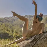 Tunaapari nude #0240