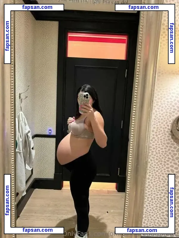 Turquoise Gypsy nude photo #0005 from OnlyFans