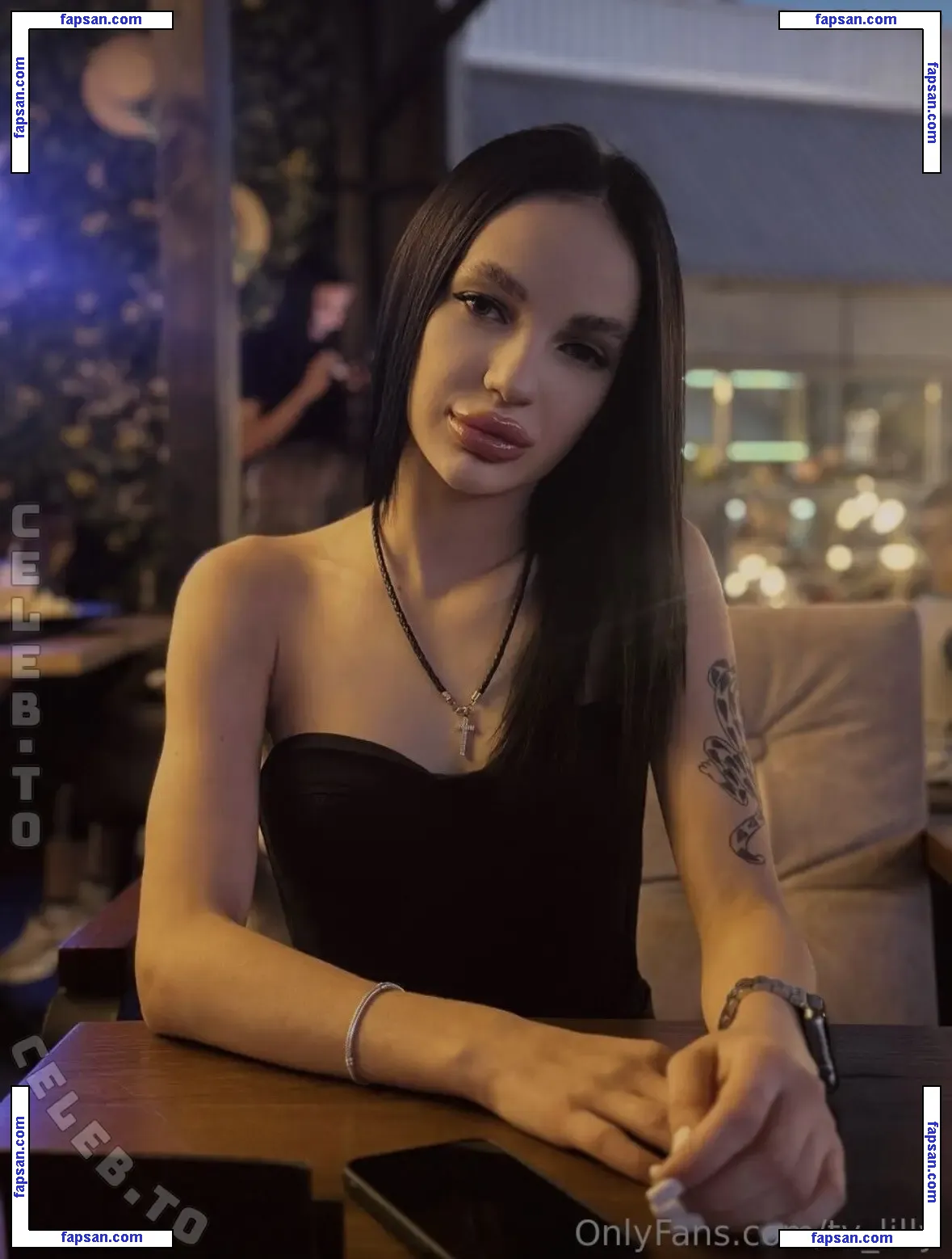 Tv_lilly голая фото #0006 с Онлифанс