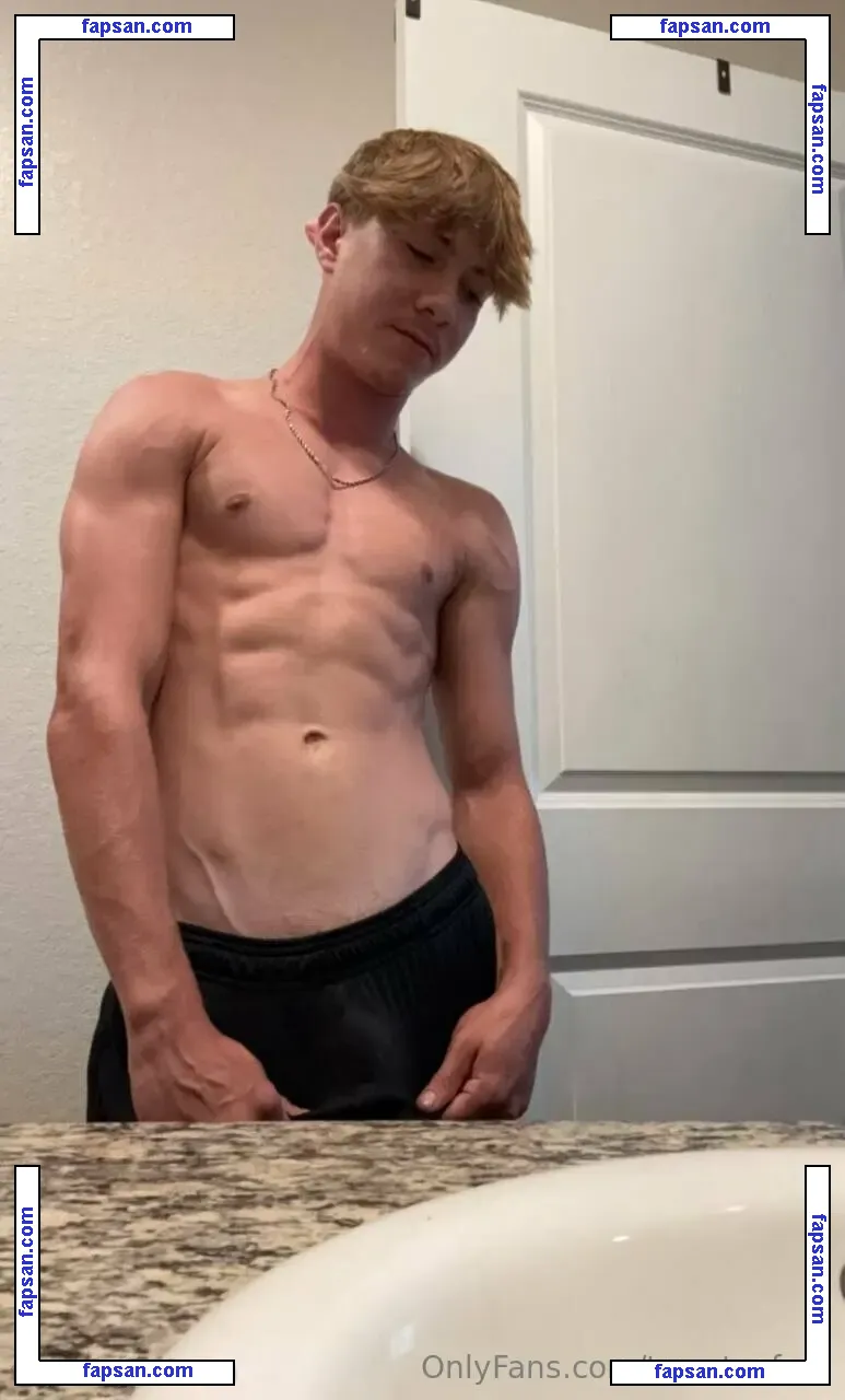 twentoofree nude photo #0090 from OnlyFans