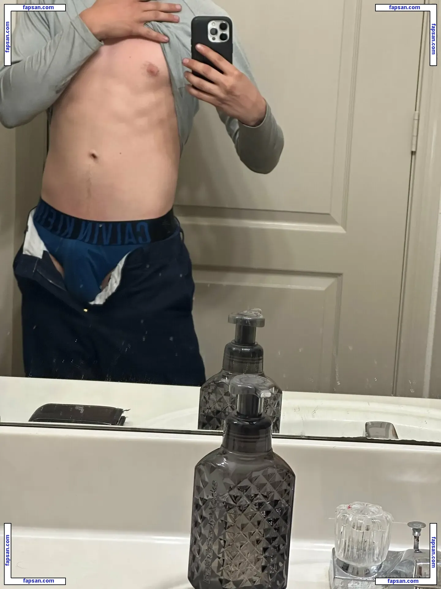 tyemoto nude photo #0007 from OnlyFans