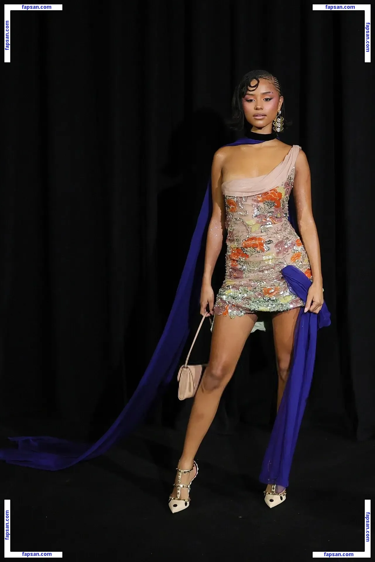 Tyla голая фото #0390 с Онлифанс