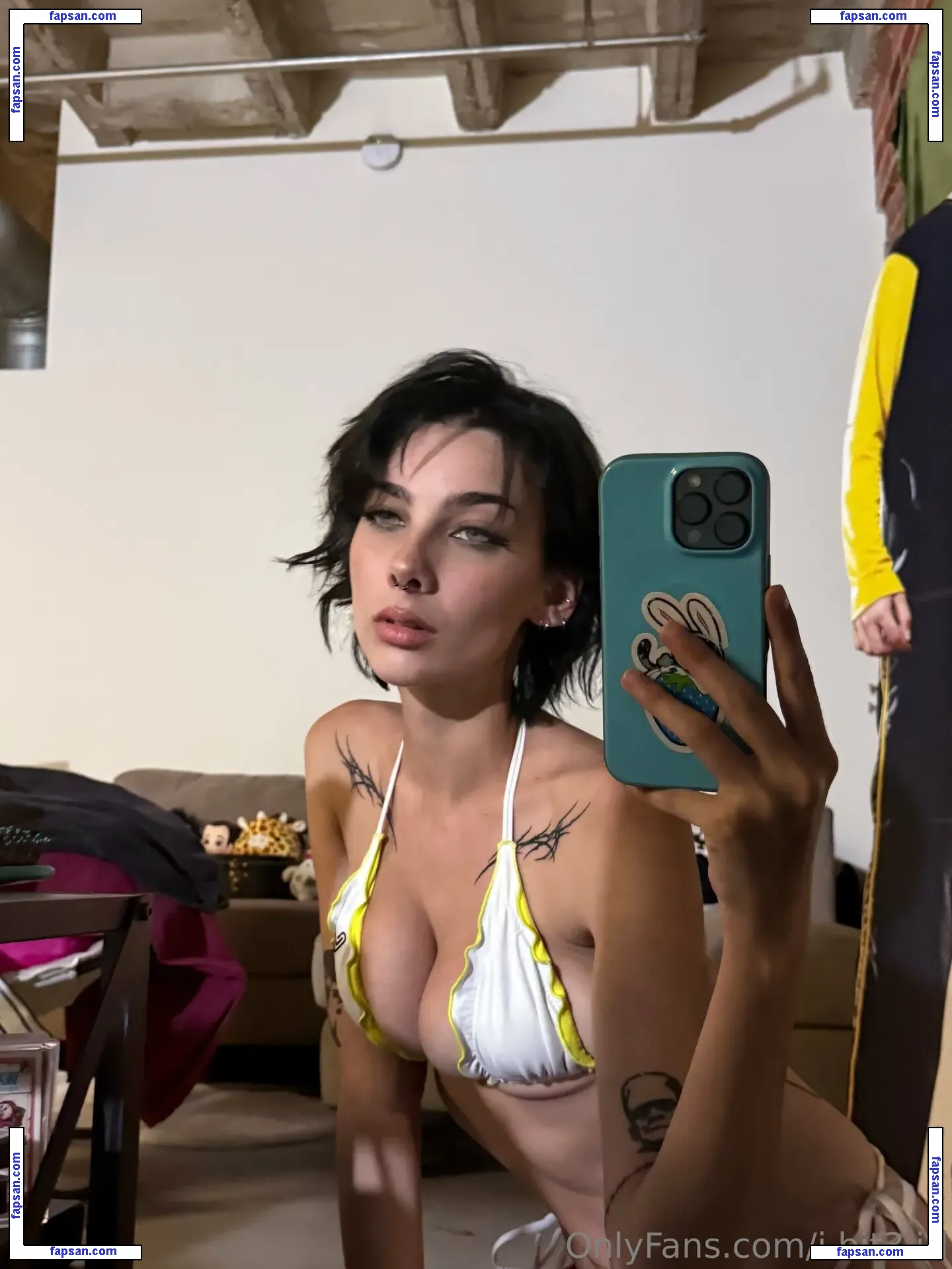 Tyler Madison Ross голая фото #0056 с Онлифанс