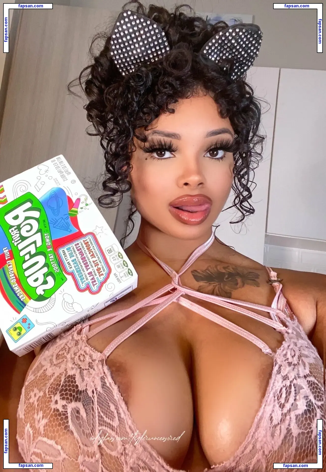 tyleruncensored nude photo #0002 from OnlyFans