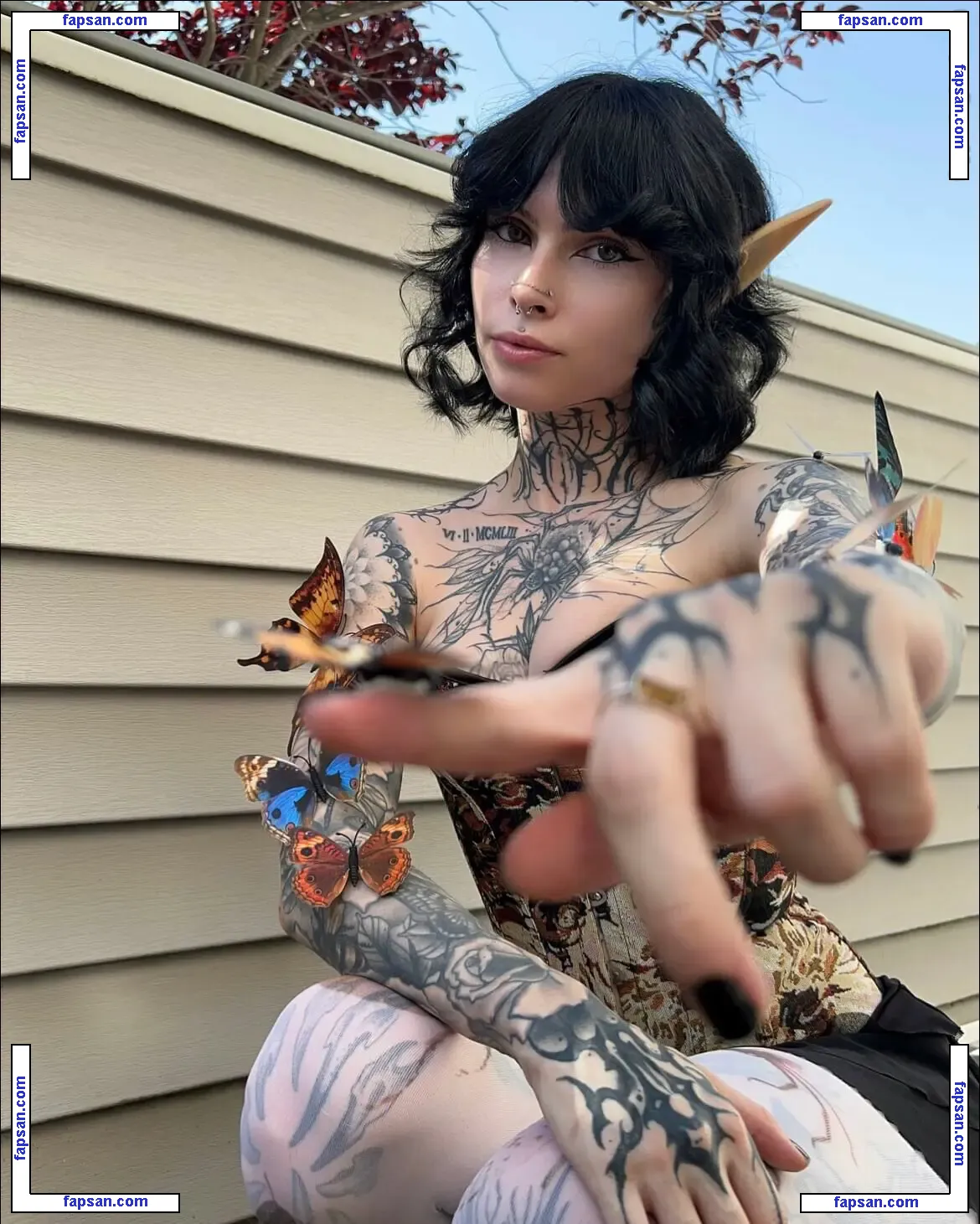 Tyniquewebster nude photo #0007 from OnlyFans