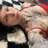 Tyniquewebster голая #0022