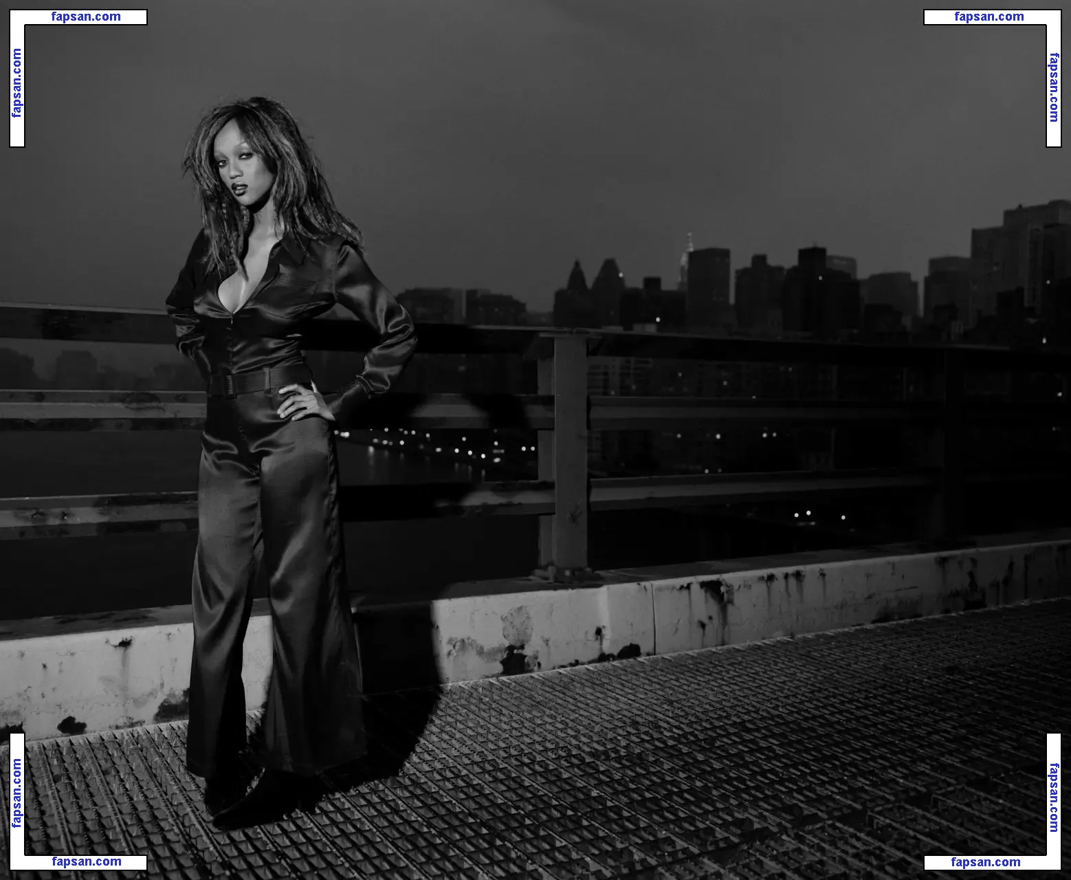 Tyra Banks nude photo #0062 from OnlyFans