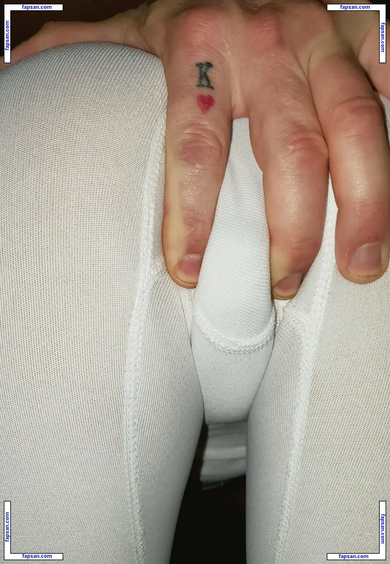 u11590314 nude photo #0002 from OnlyFans