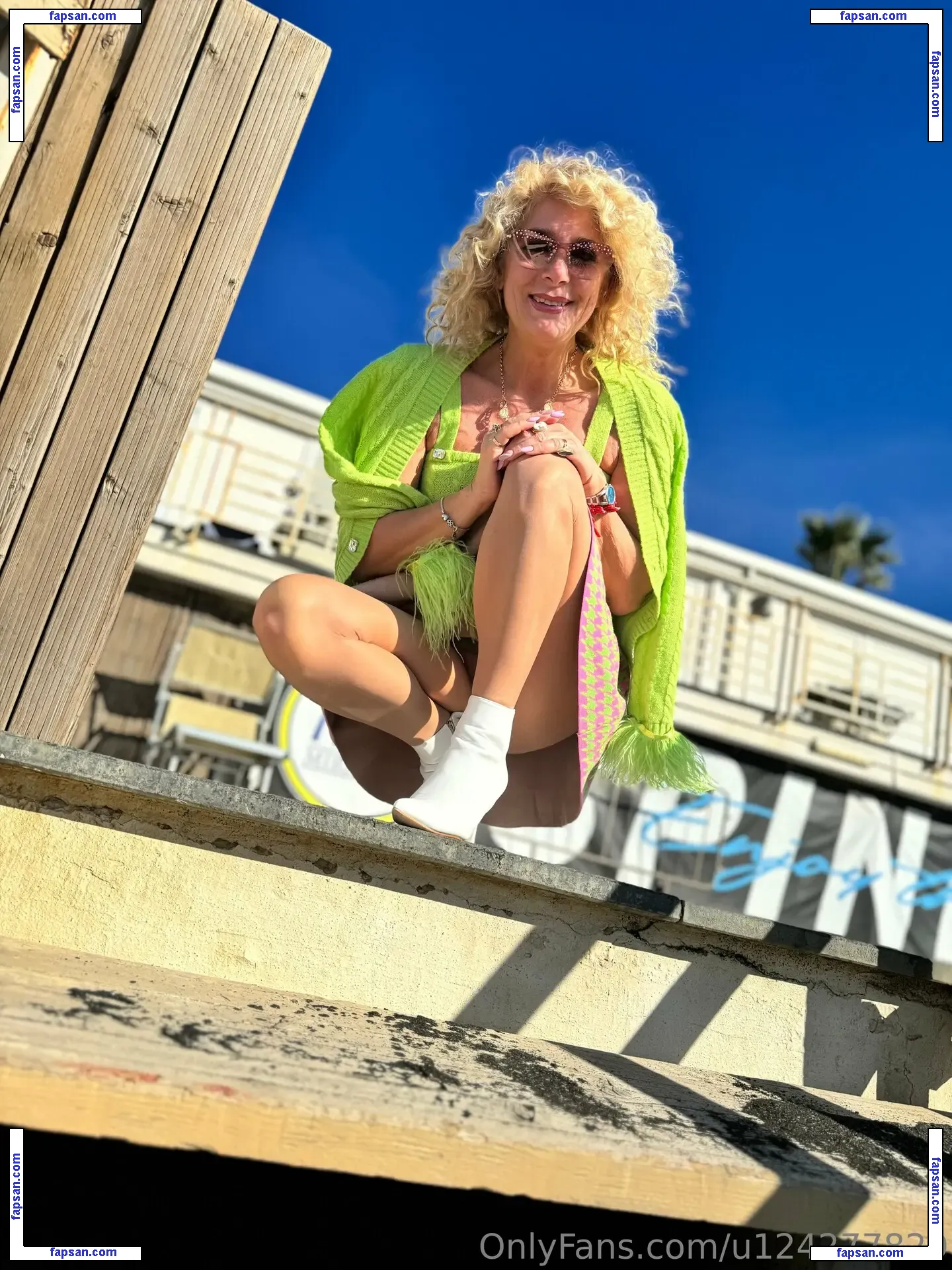 u124277829 nude photo #0003 from OnlyFans
