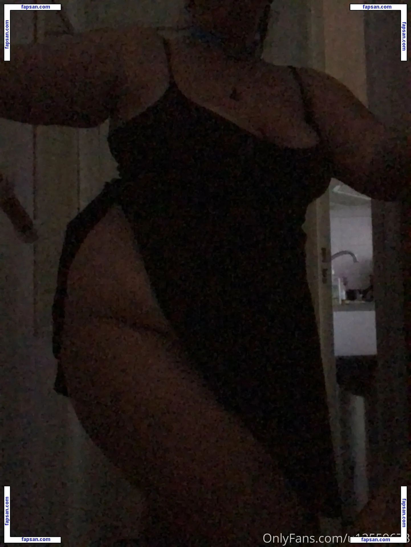 u12559673 nude photo #0021 from OnlyFans