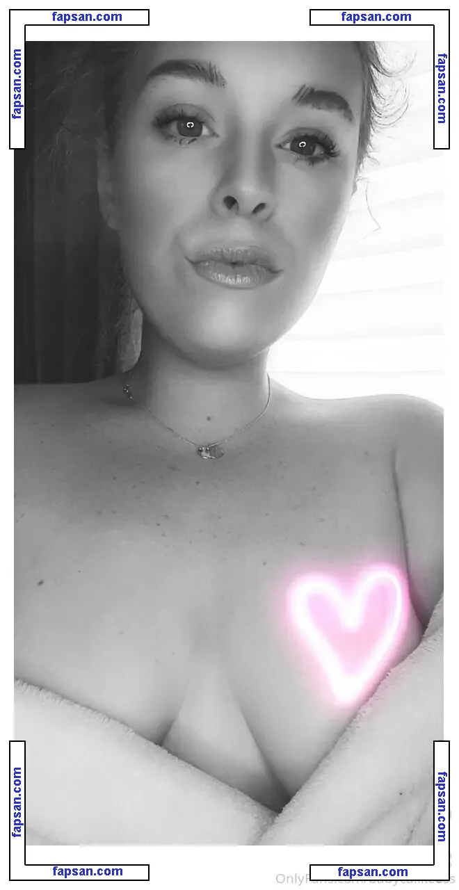 u126094908 nude photo #0006 from OnlyFans