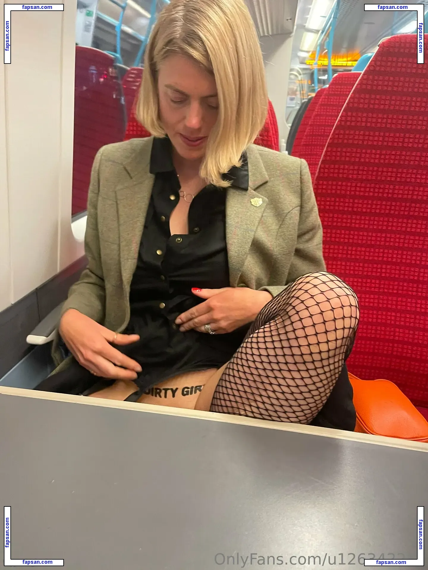 u126342202 nude photo #0168 from OnlyFans