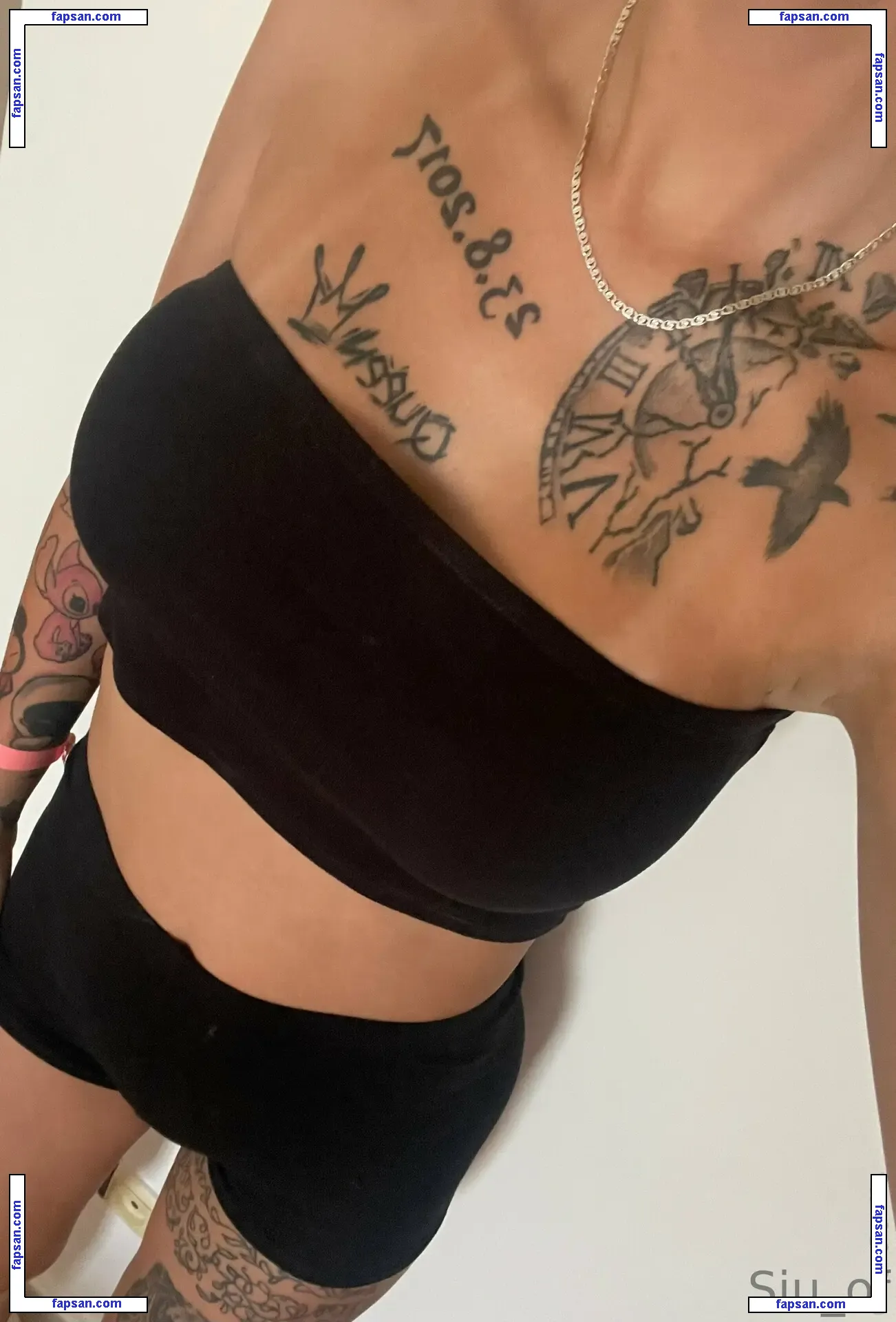 u130791166 nude photo #0034 from OnlyFans