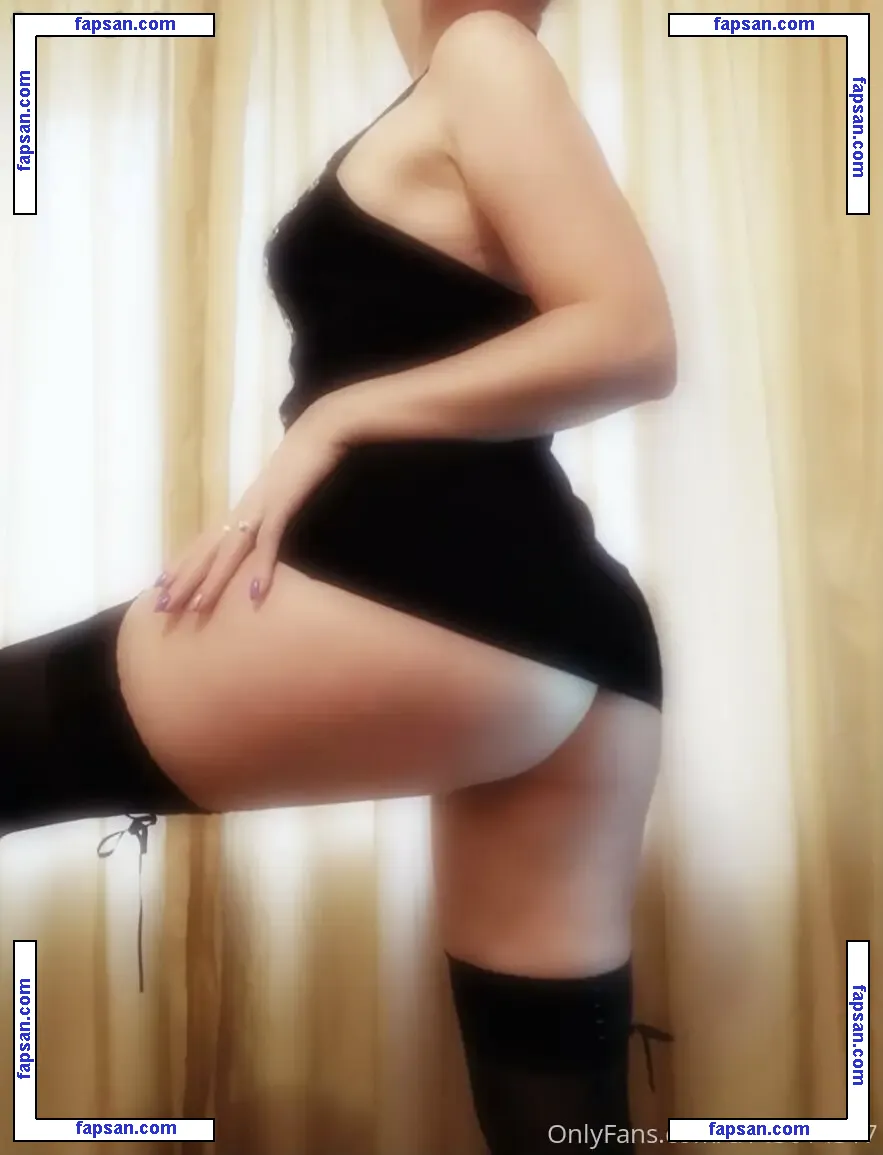 u143014317 голая фото #0024 с Онлифанс