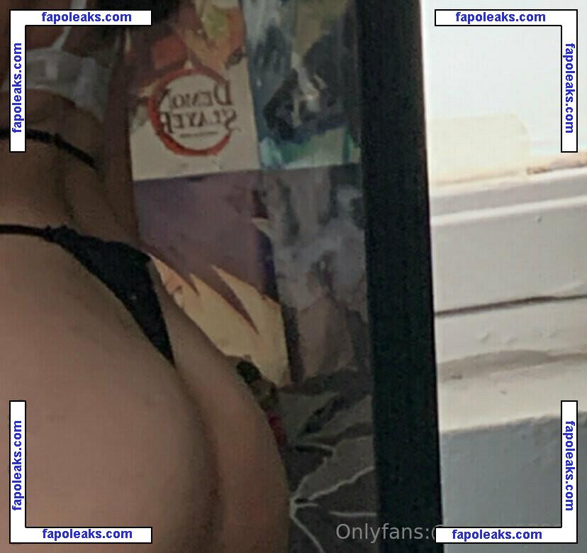 u248657583 / _rvalentine_ nude photo #0015 from OnlyFans