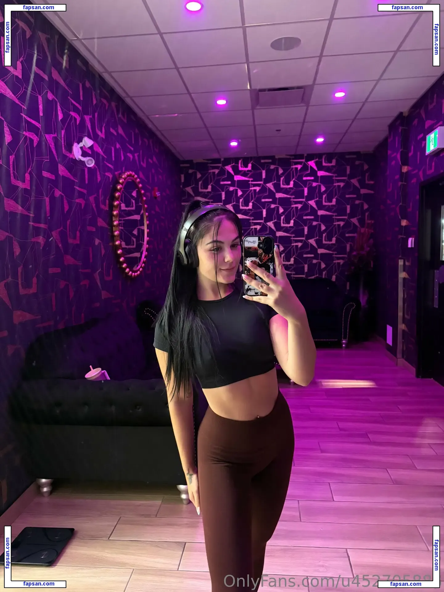 u452705885 nude photo #0030 from OnlyFans