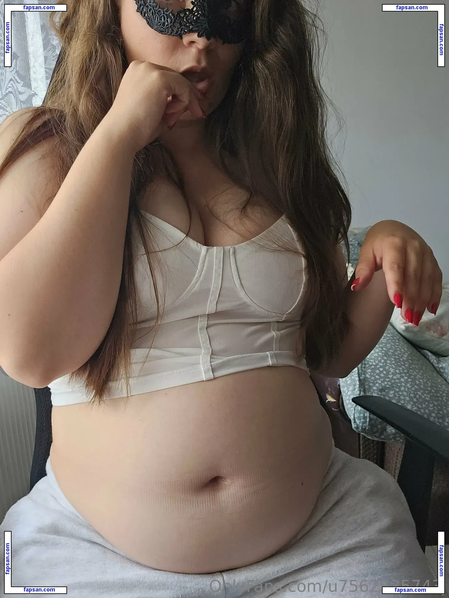 u7562235743j nude photo #0007 from OnlyFans