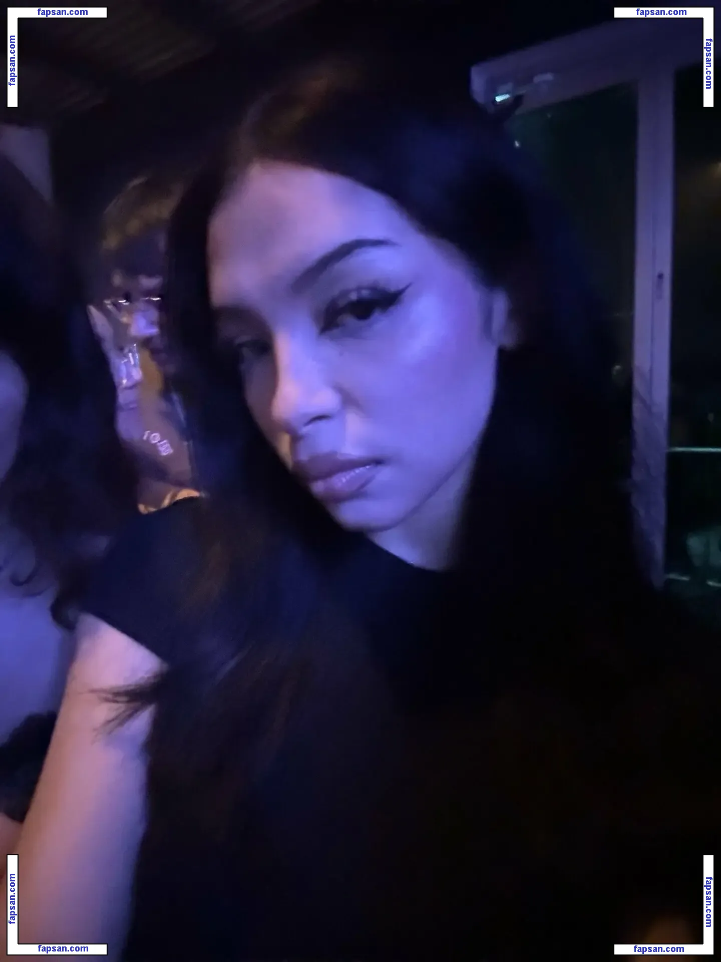 uculdcme голая фото #0019 с Онлифанс