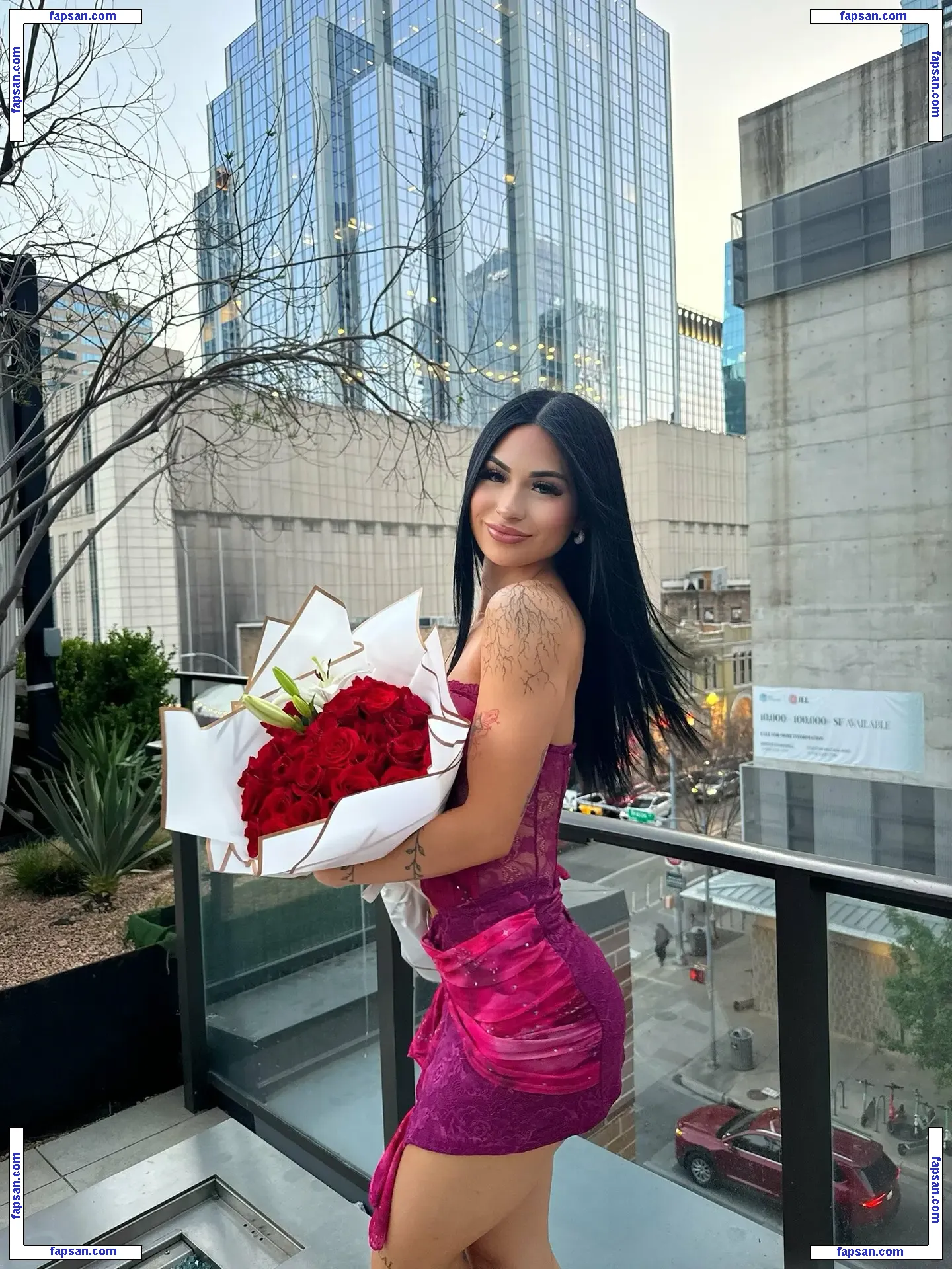 Uknownsirennn голая фото #0001 с Онлифанс