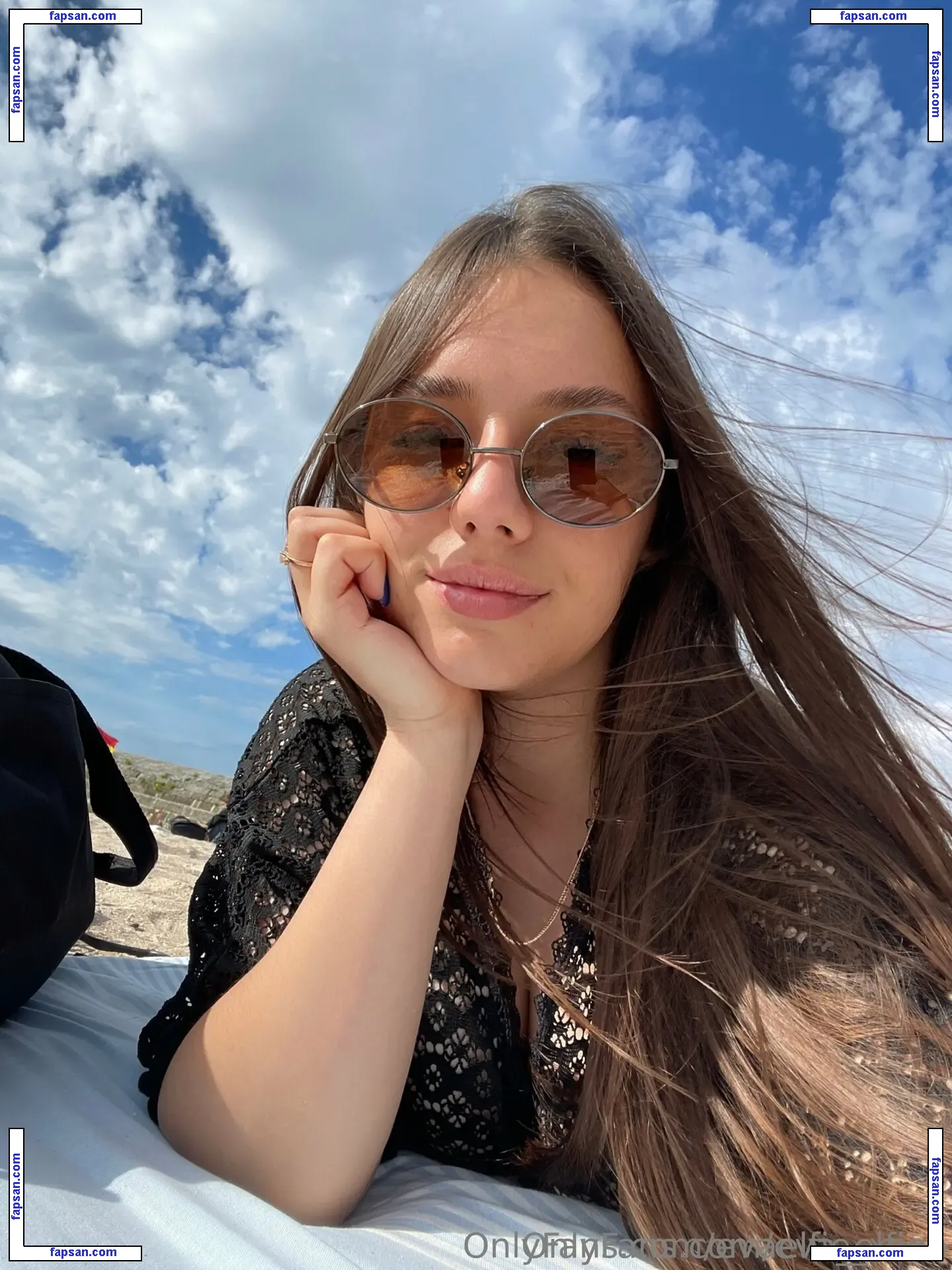 Ukraine Mega nude photo #0113 from OnlyFans