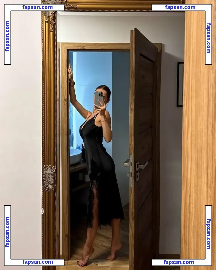 Ukraine Mega голая фото #0259 с Онлифанс