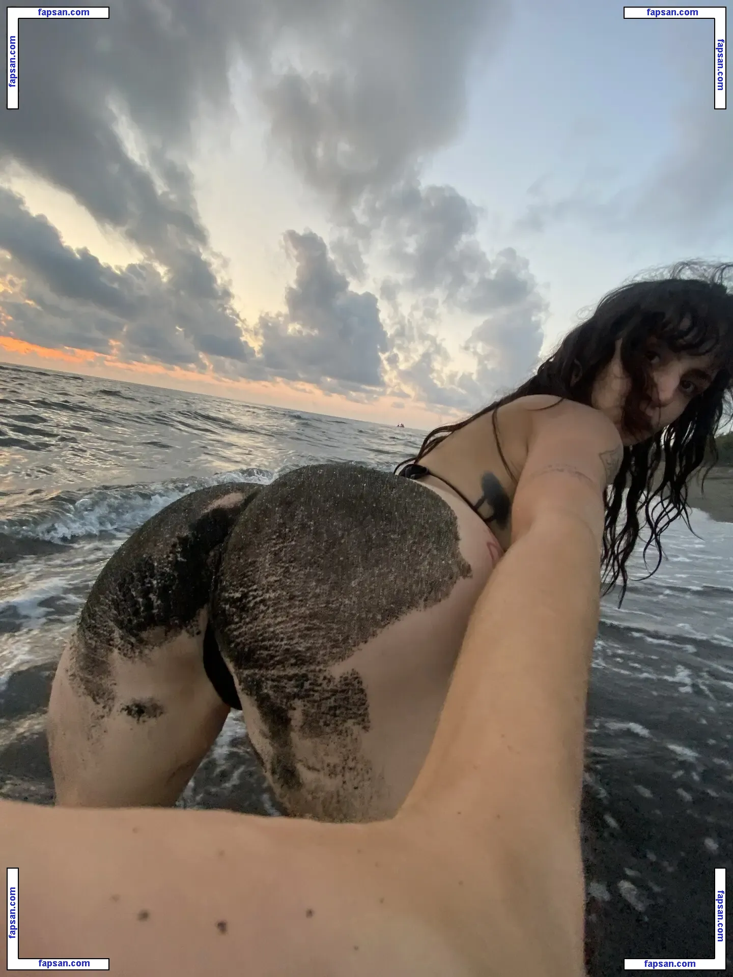 ulanakisska голая фото #0054 с Онлифанс