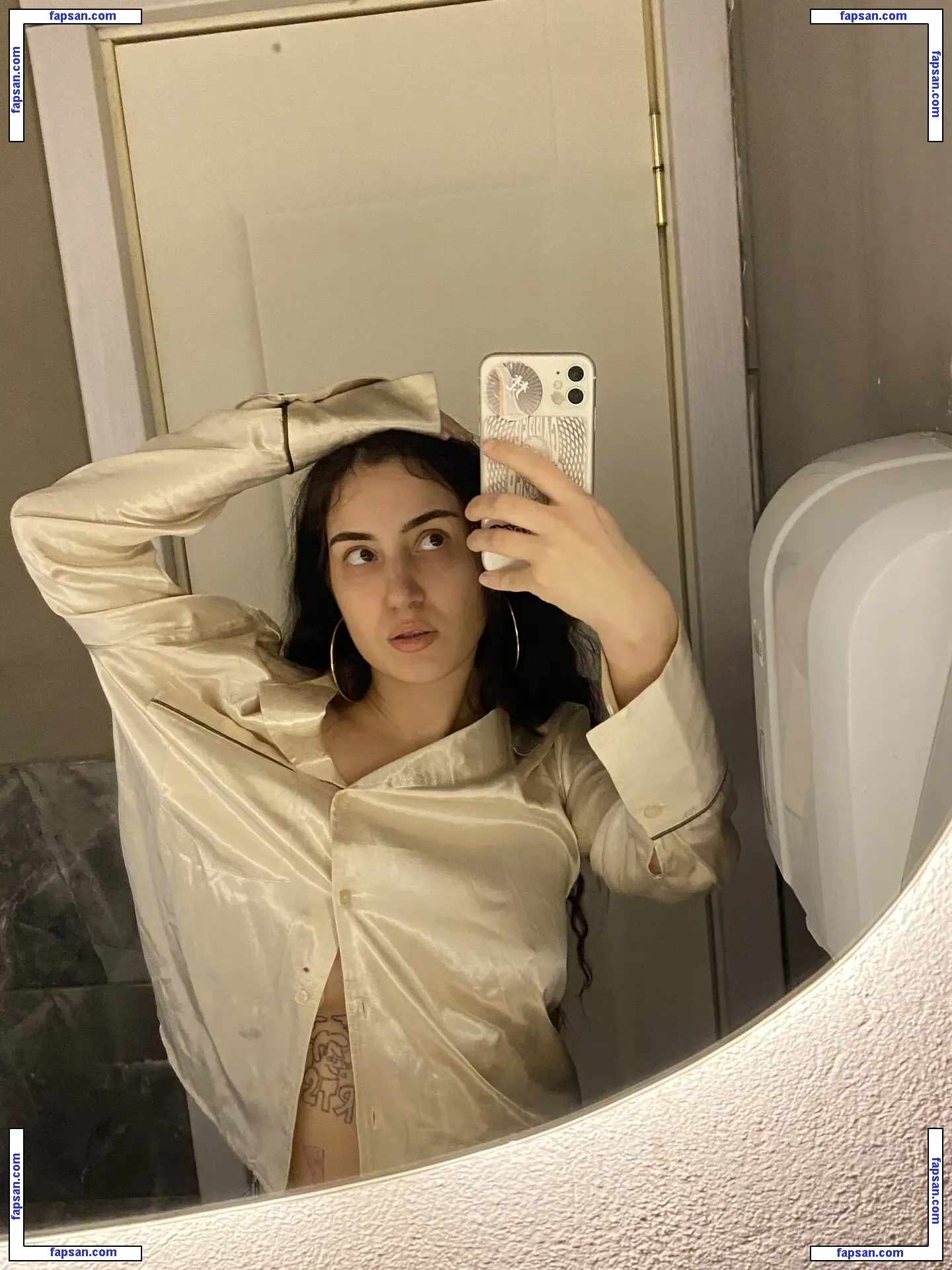 ulanakisska голая фото #0056 с Онлифанс