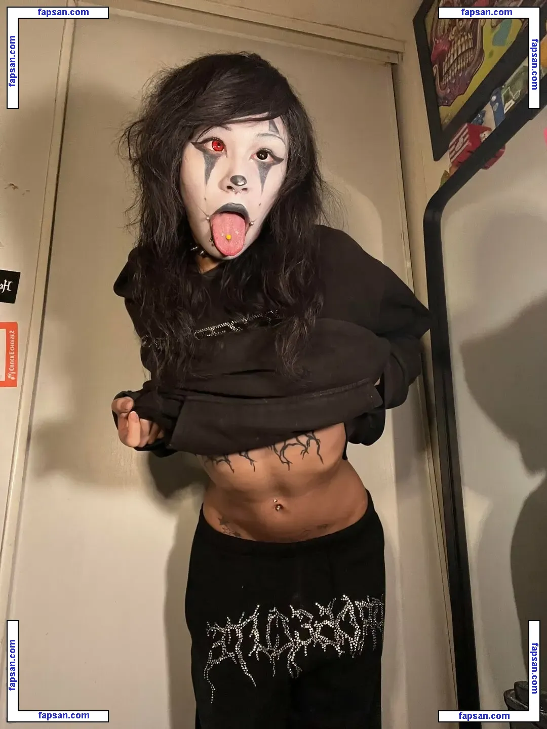 un1corngutz nude photo #0008 from OnlyFans