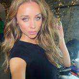 Una Healy nude #0119