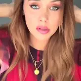 Una Healy голая #0541