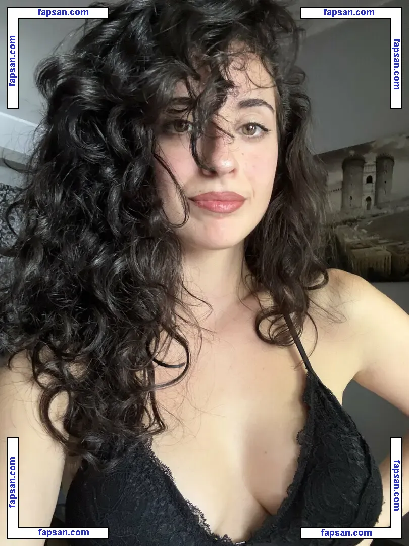 Unasemplicefra голая фото #0029 с Онлифанс