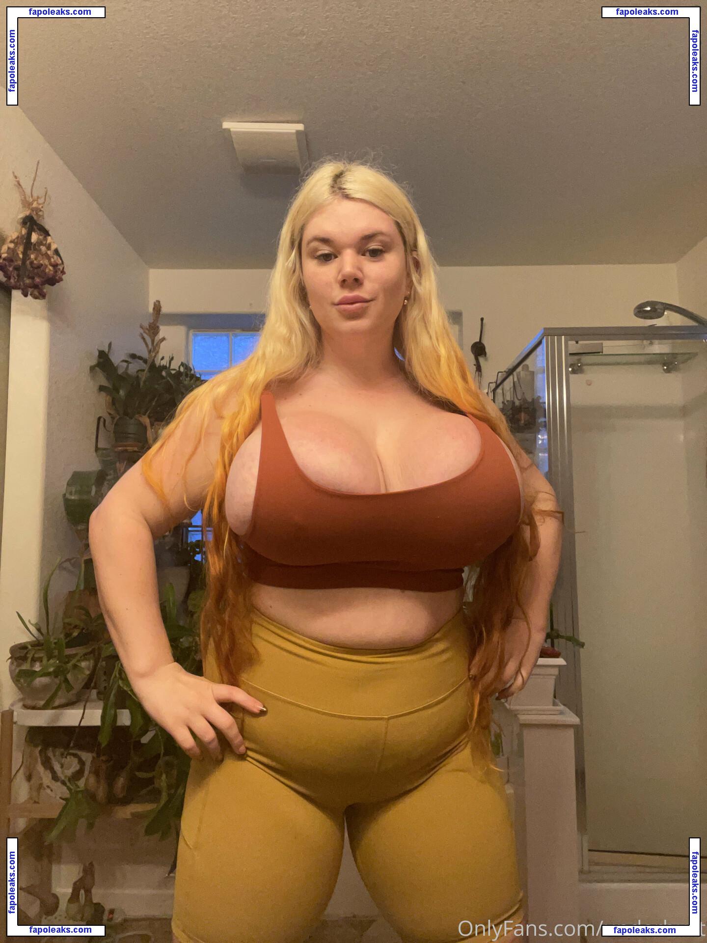 underbust / penny_underbust nude photo #0014 from OnlyFans