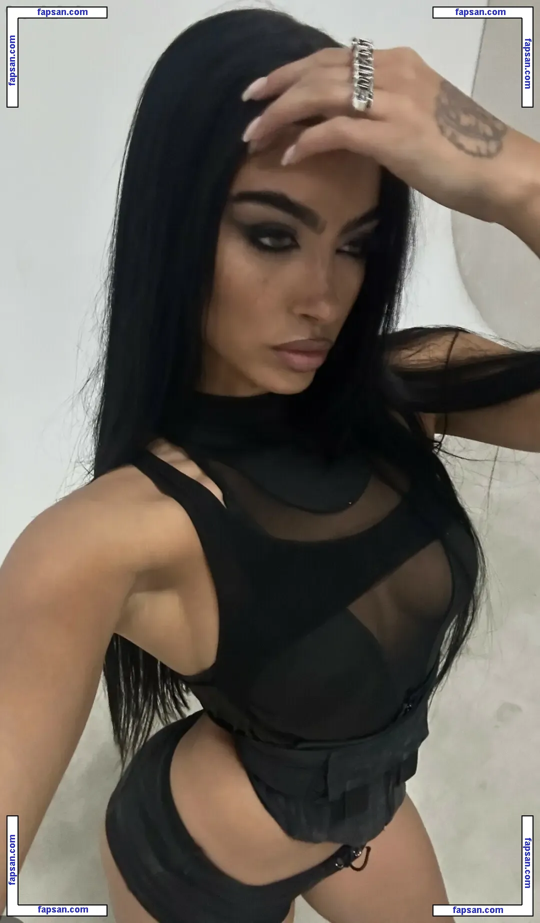 Undercover Freak nude photo #0083 from OnlyFans