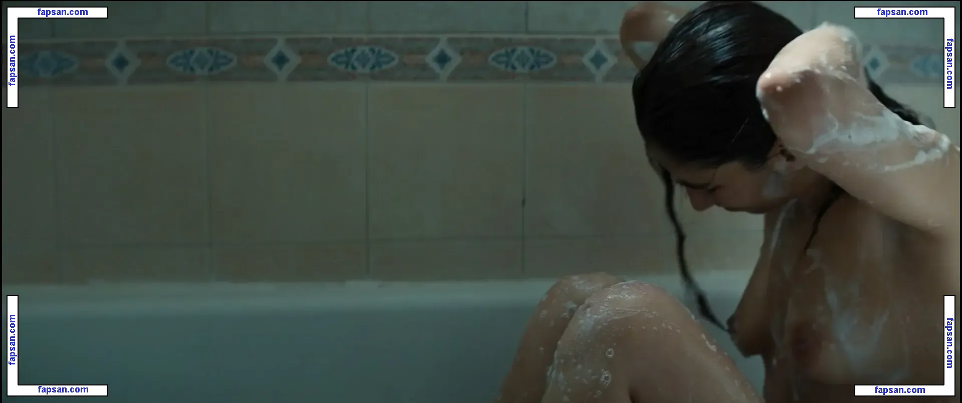 Undercover голая фото #0024 с Онлифанс