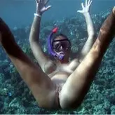 Underwater Tori голая #0011