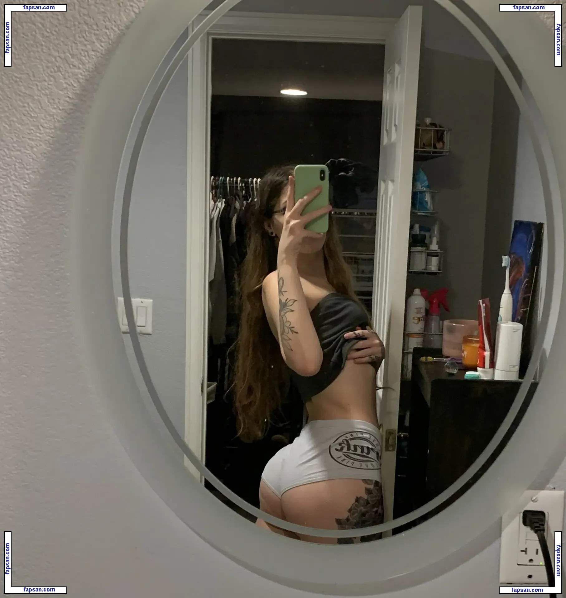 Unholynun / thesatanicnun nude photo #0021 from OnlyFans